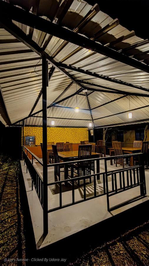 Jay'S Avenue Hotel Udawalawe Exterior foto
