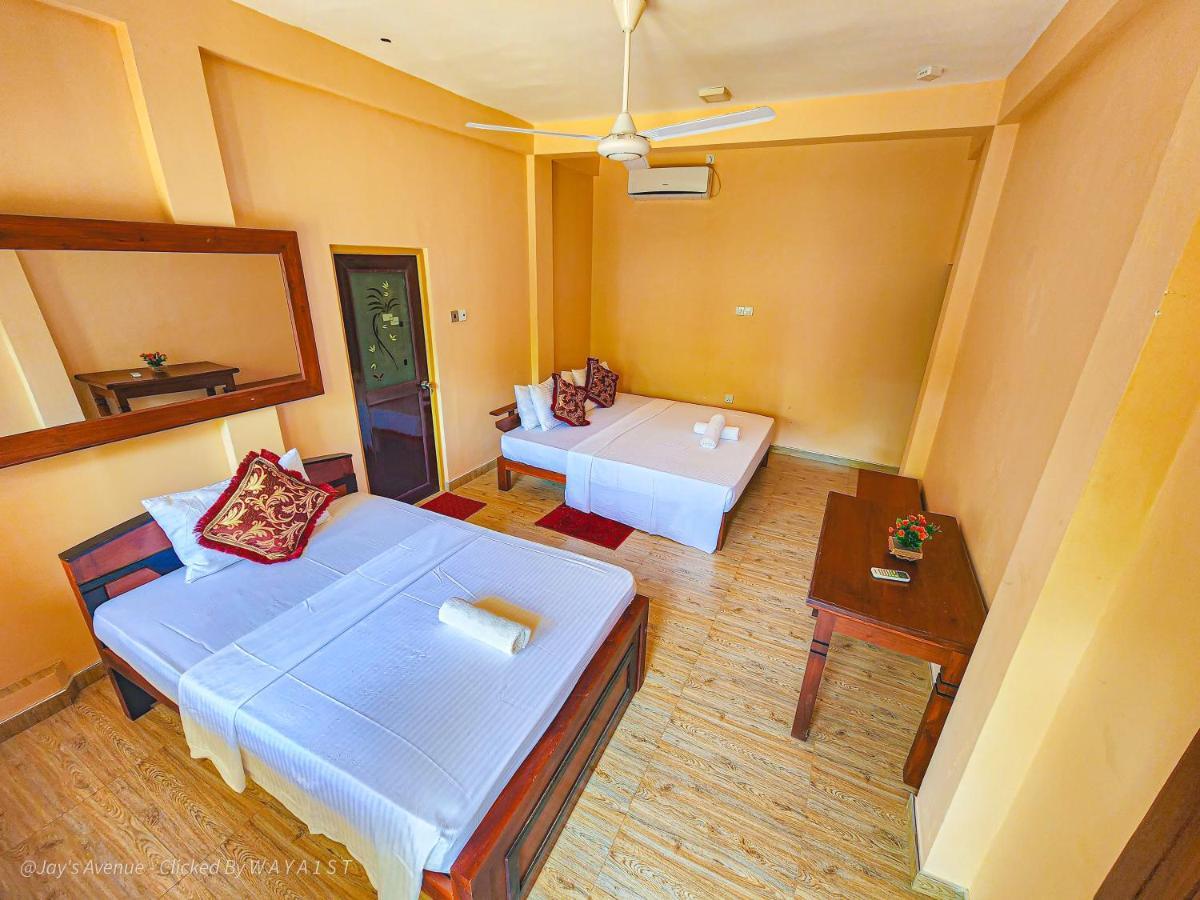 Jay'S Avenue Hotel Udawalawe Exterior foto