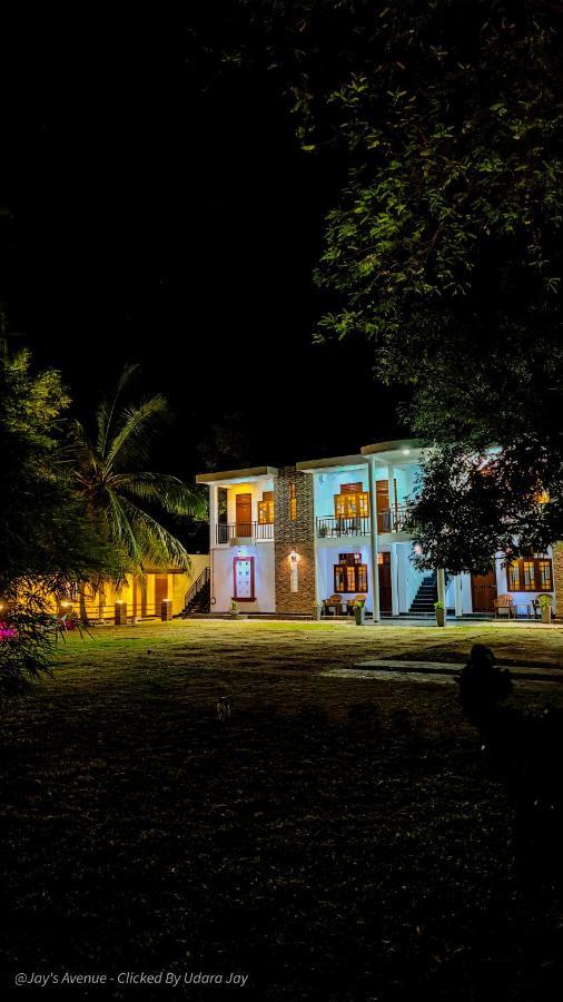 Jay'S Avenue Hotel Udawalawe Exterior foto