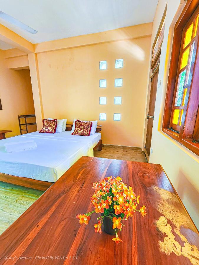 Jay'S Avenue Hotel Udawalawe Exterior foto