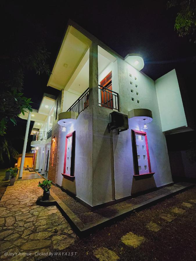 Jay'S Avenue Hotel Udawalawe Exterior foto
